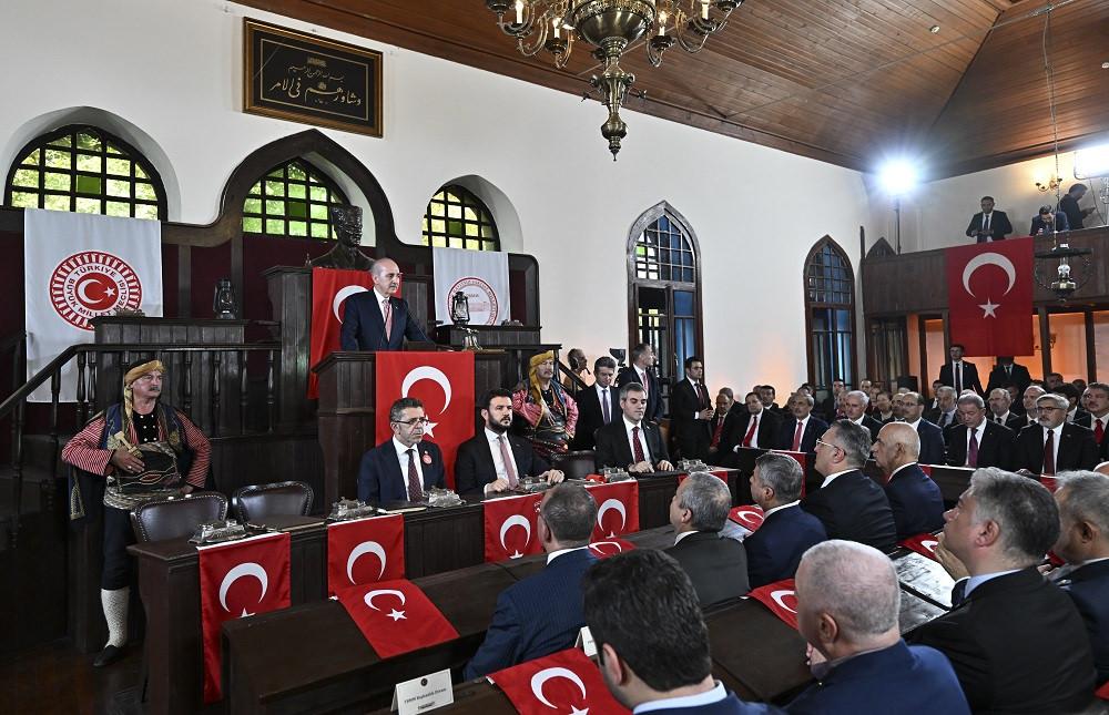 Meclis Başkanı Kurtulmuş: Yeni bir dünya kurulacak!