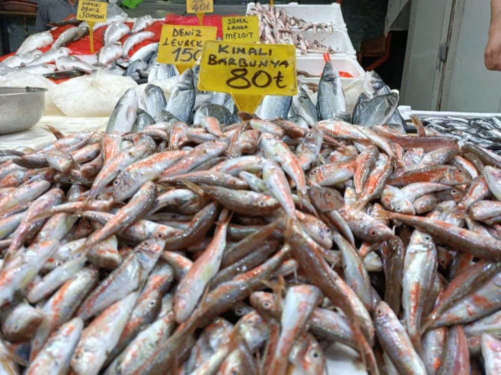 Havalar bozdu, hamsi 40 TL’den 70 TL’ye yükseldi