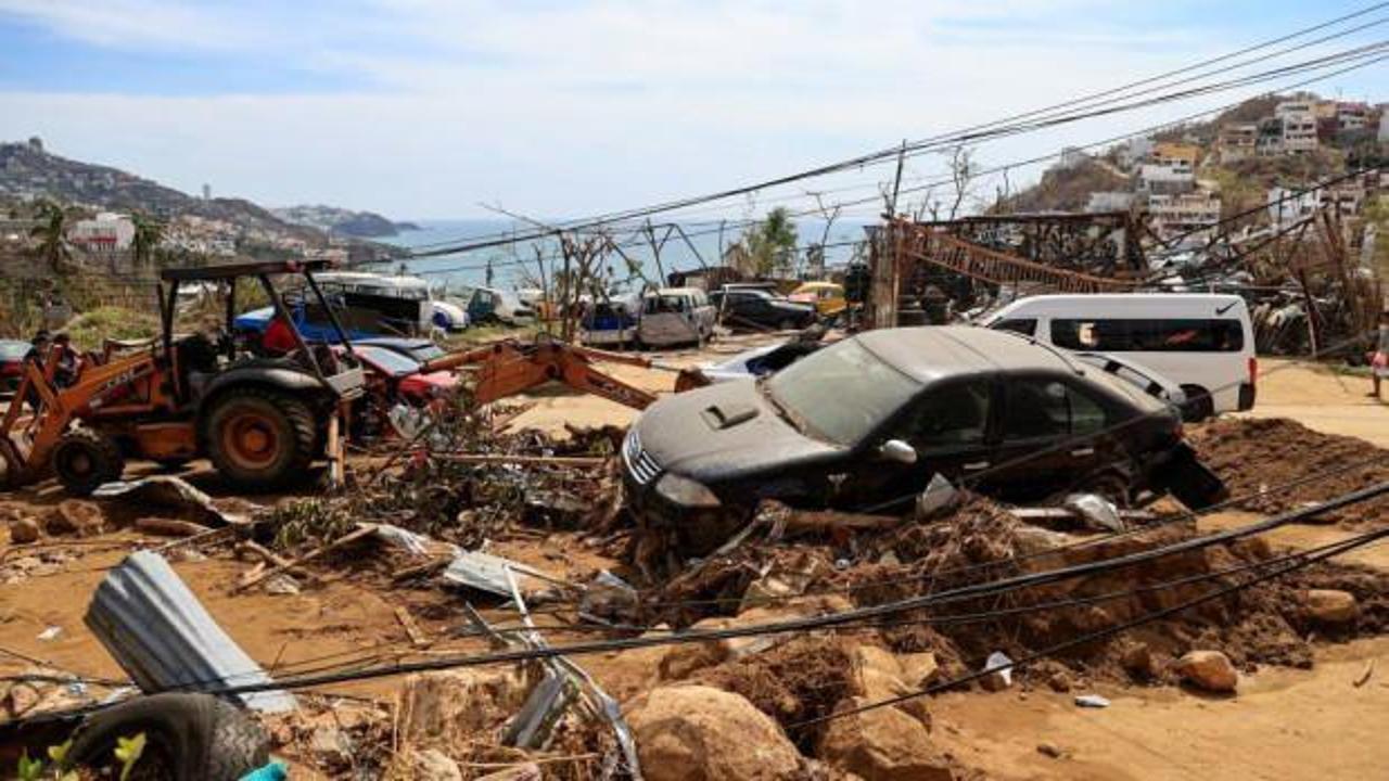 Meksika’da Otis Kasırgası: Can kaybı 39’a çıktı