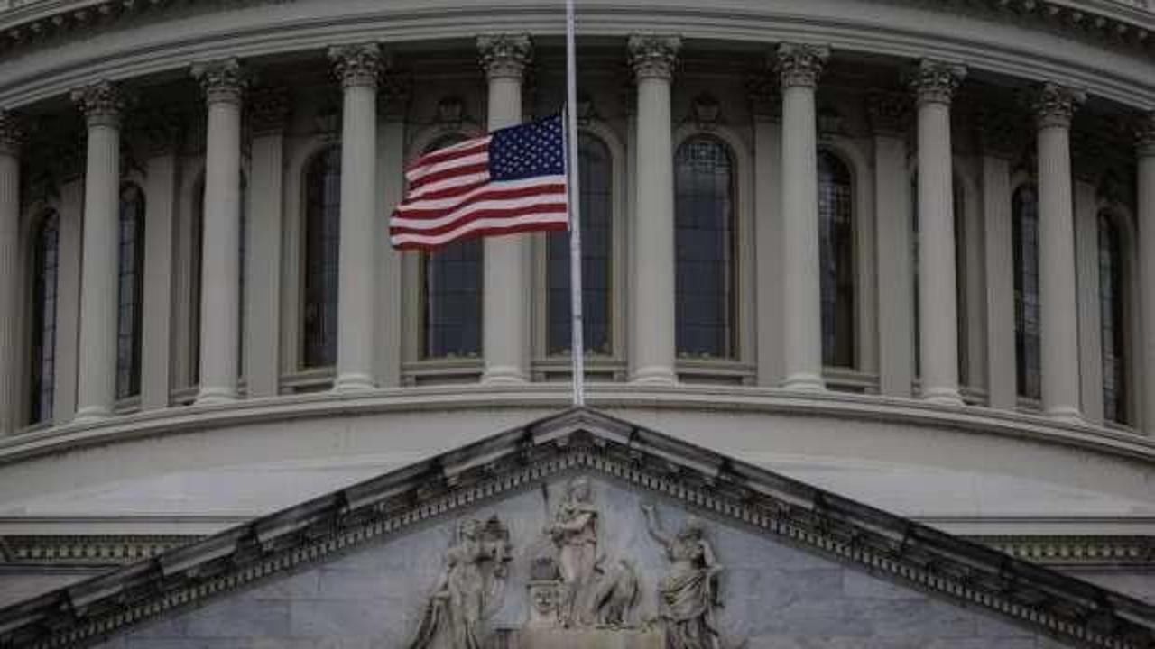 ABD’de geçici bütçe tasarısı onaylandı: Hükümet kapanmaktan kurtuldu