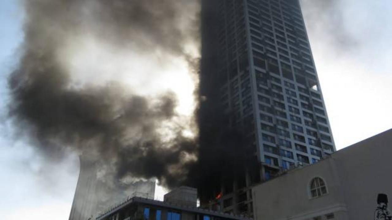 Son Dakika: Ataşehir’de korkutan yangın!