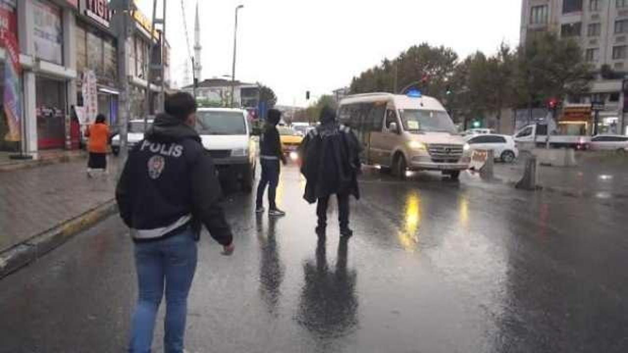 Esenyurt’ta denetim: 63 kaçak göçmen yakalandı