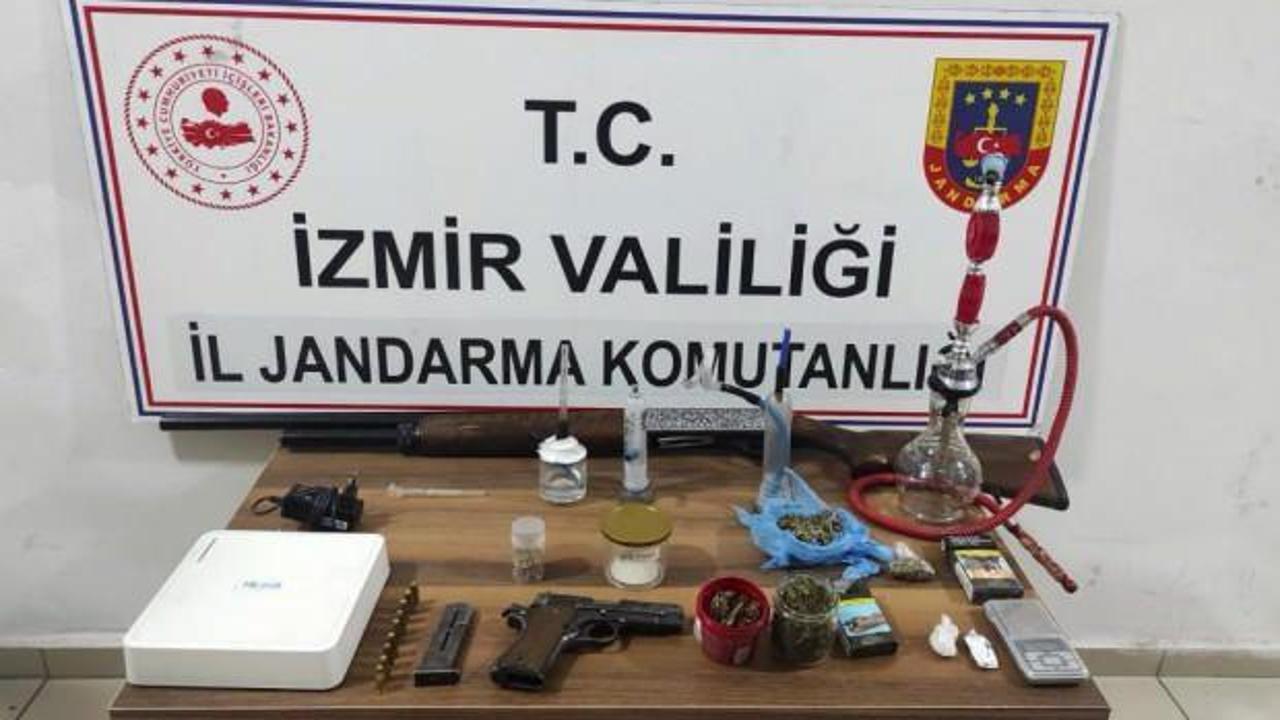 İzmir’in 8 ilçesinde baskın: 89 gözaltı