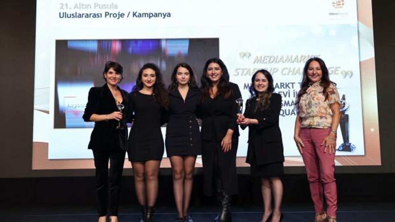MediaMarkt Altın Pusula’dan ödülle döndü!