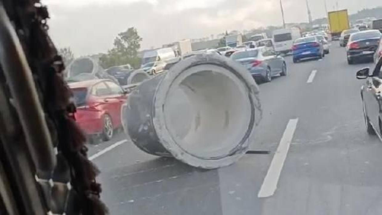 TEM’de faciadan dönüldü, beton borular yola savruldu!