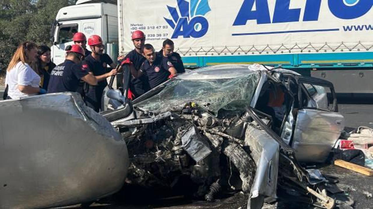 Adana’da feci kaza: Anne öldü, oğlu yaralandı!