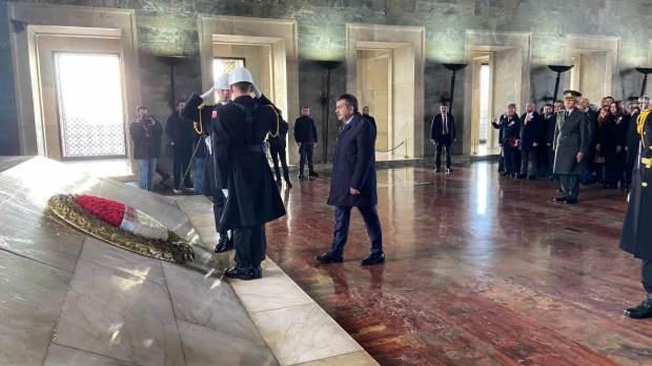 Bakan Tekin ve öğretmenlerden Anıtkabir’e ziyaret
