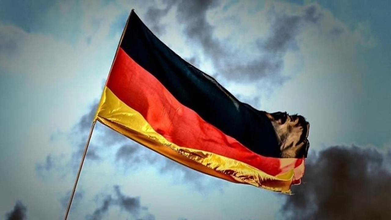 Almanya’da bütçe krizi: Scholz endişeleri yatıştırmaya çalışıyor