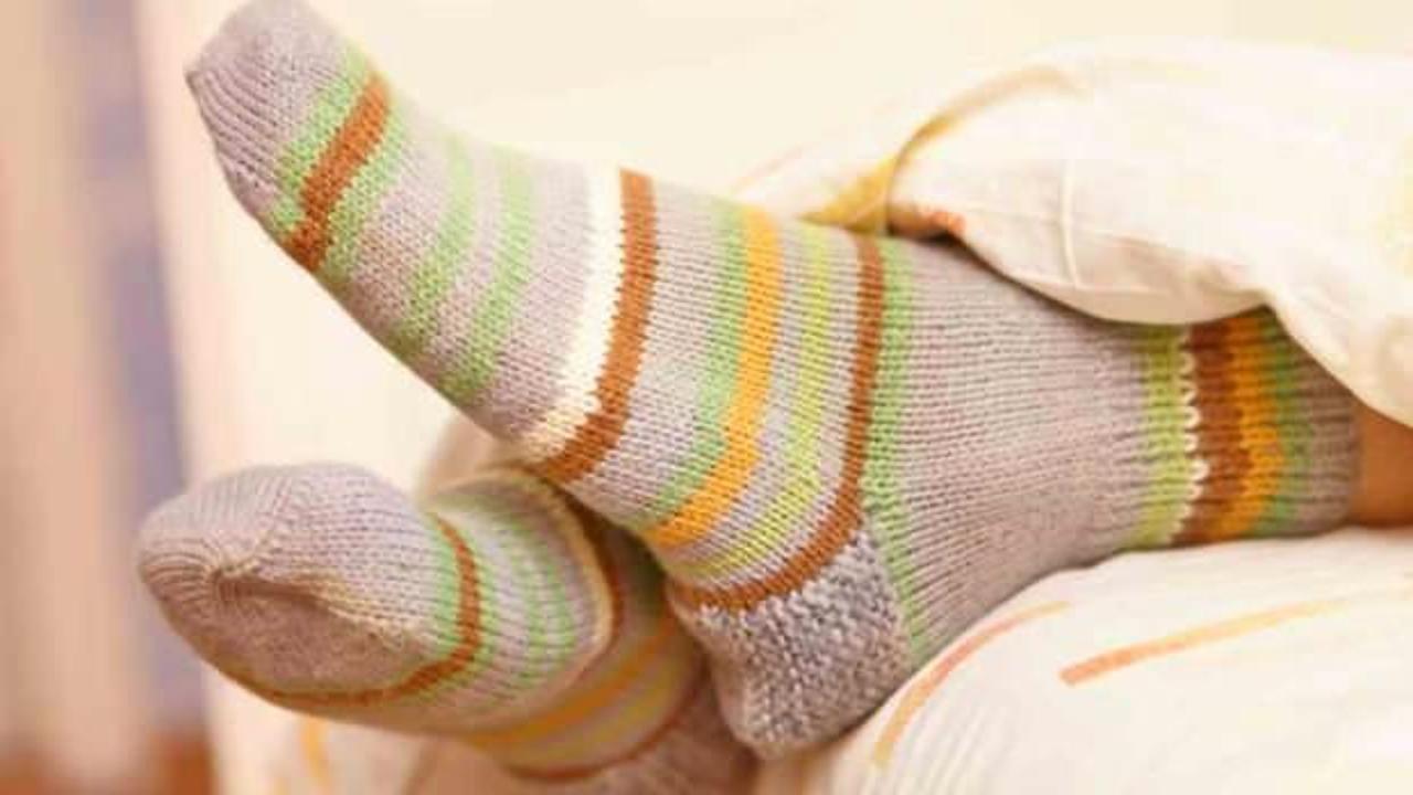 Uyurken çorapla uyumak beyne zararlı mı? Gece çorapla uyumak neden zararlı?