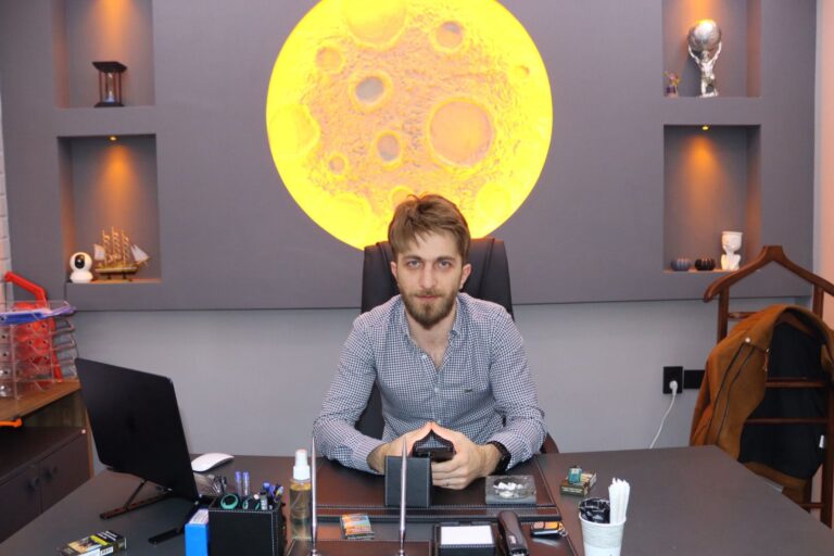 Turizm ve Otelci İlker Toprak