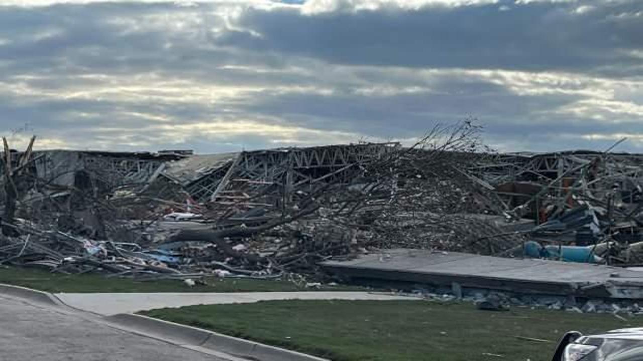 ABD’yi hortum vurdu! Acil durum ilan edildi