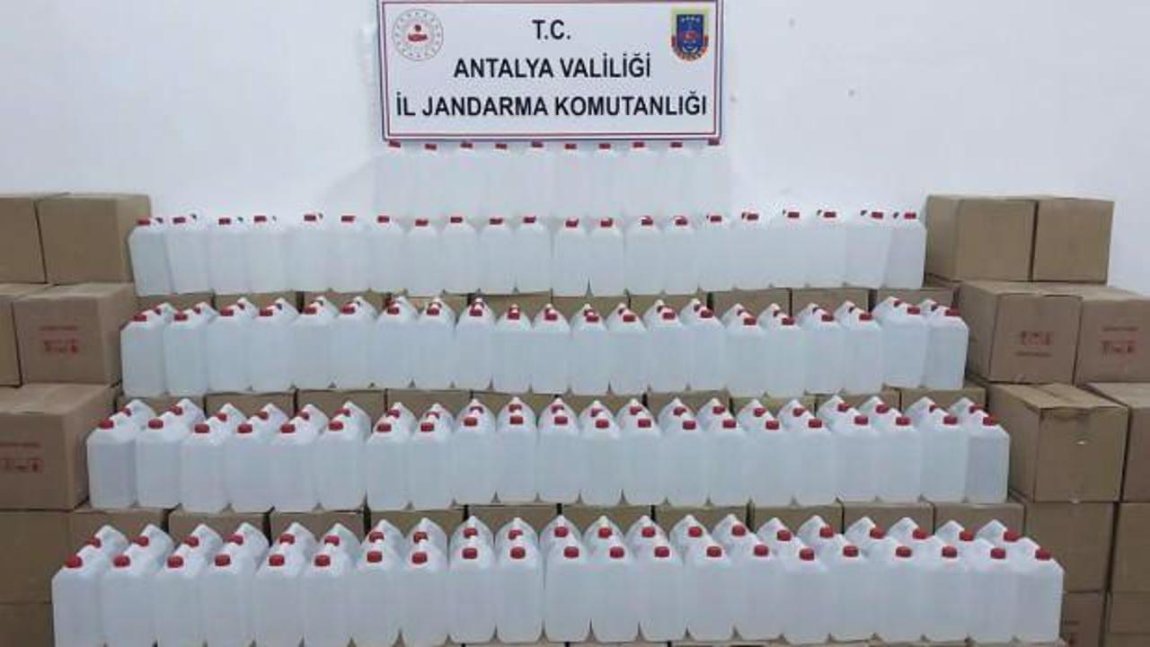 Antalya’da 3 ton etil alkol ele geçirildi
