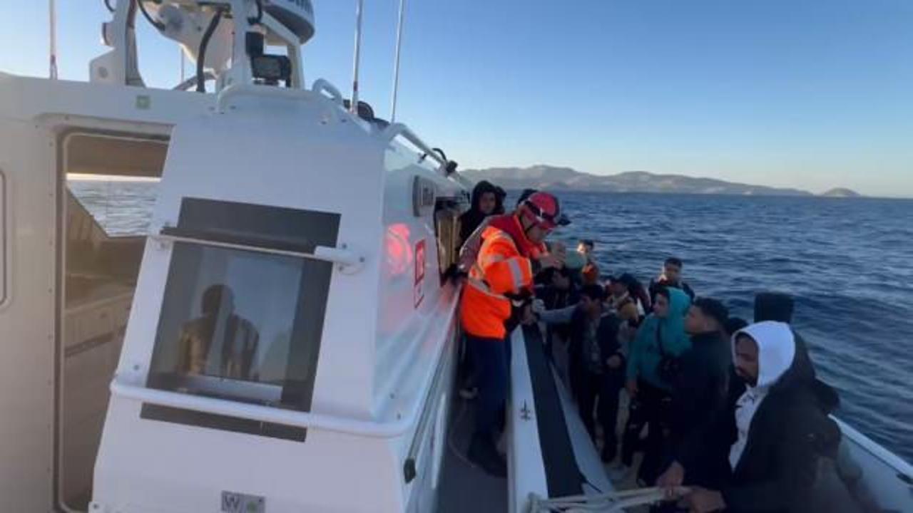 Batma tehlikesi geçiren bottaki 25 düzensiz göçmen kurtarıldı