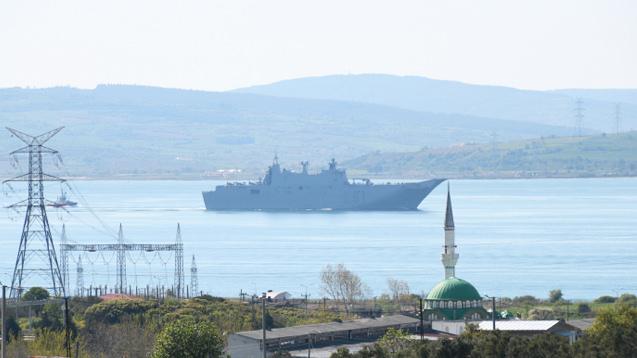 İspanya savaş gemisi Çanakkale Boğazı'nda!