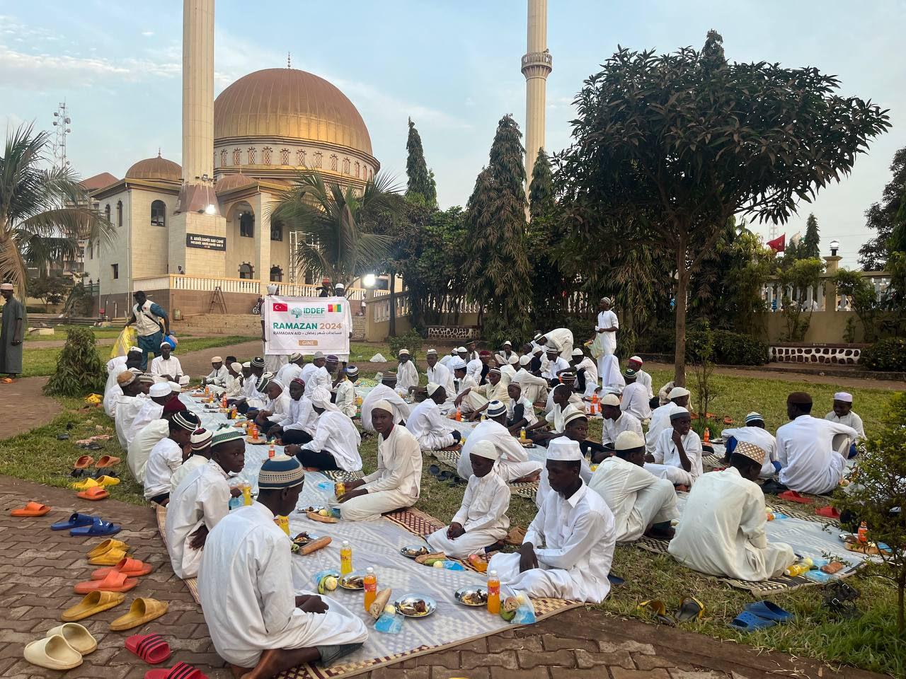 İDDEF, Ramazan’da Milyonlarca Kişiye Yardım Ulaştırdı