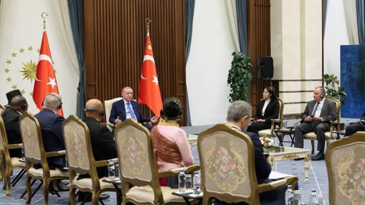 Cumhurbaşkanı Erdoğan, 7 ülkenin büyükelçisini kabul etti