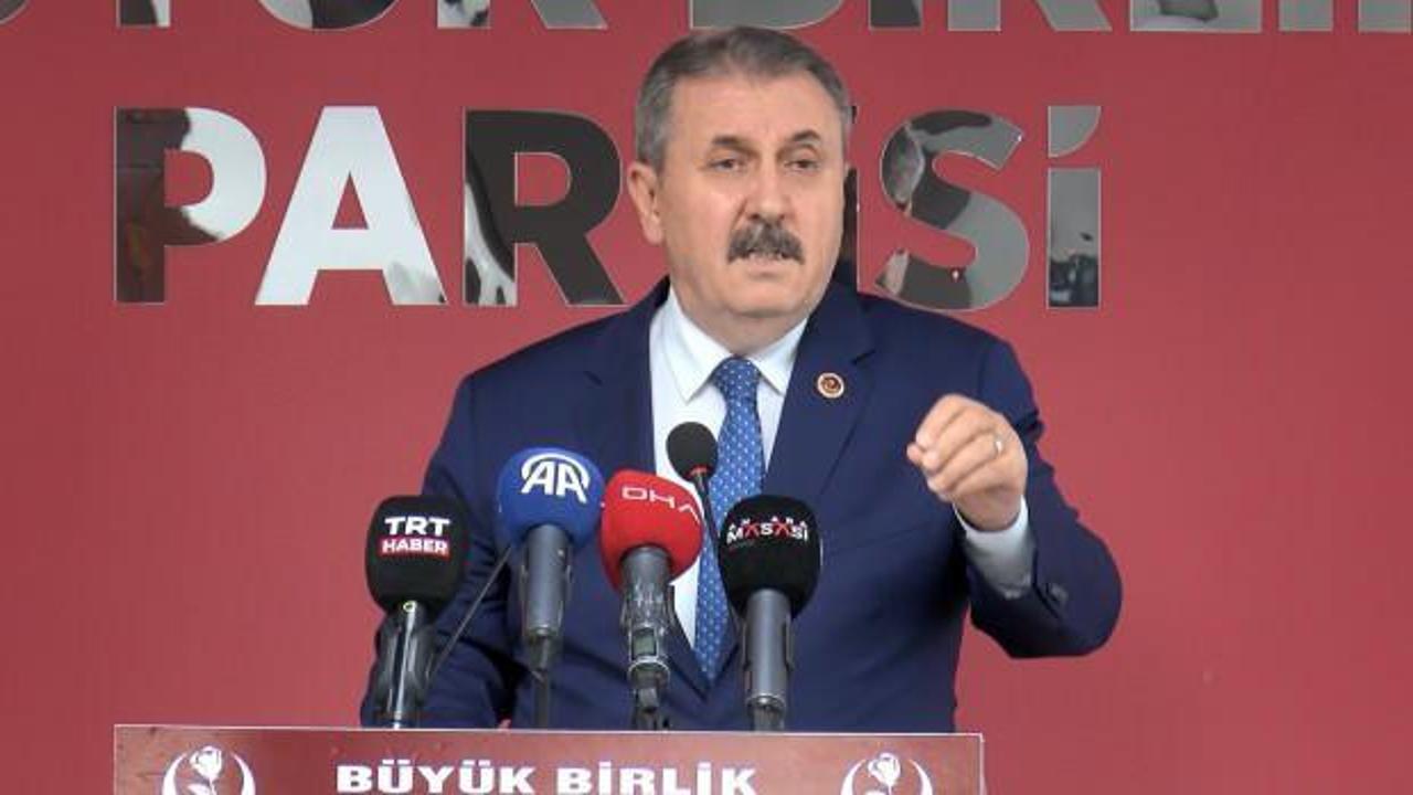 Destici’den PKK sempatizanı belediyelere tepki
