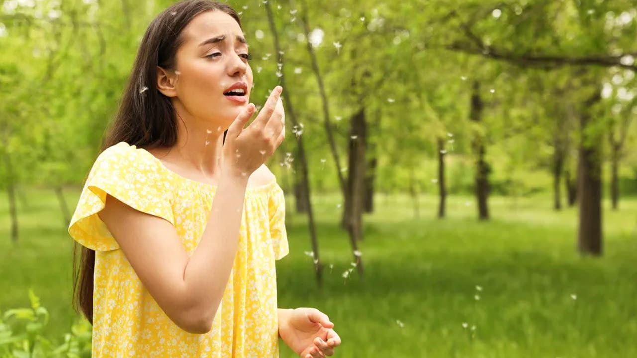 Saman nezlesi nedir, belirtileri nelerdir? Saman nezlesine ne iyi gelir?