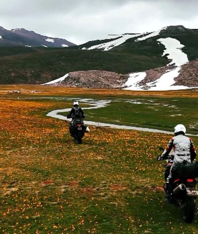 Tepki çeken görüntü: Motosikletle böyle ezdiler