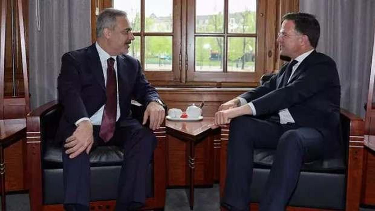 Hakan Fidan, Hollanda Başbakanı Rutte ile görüştü