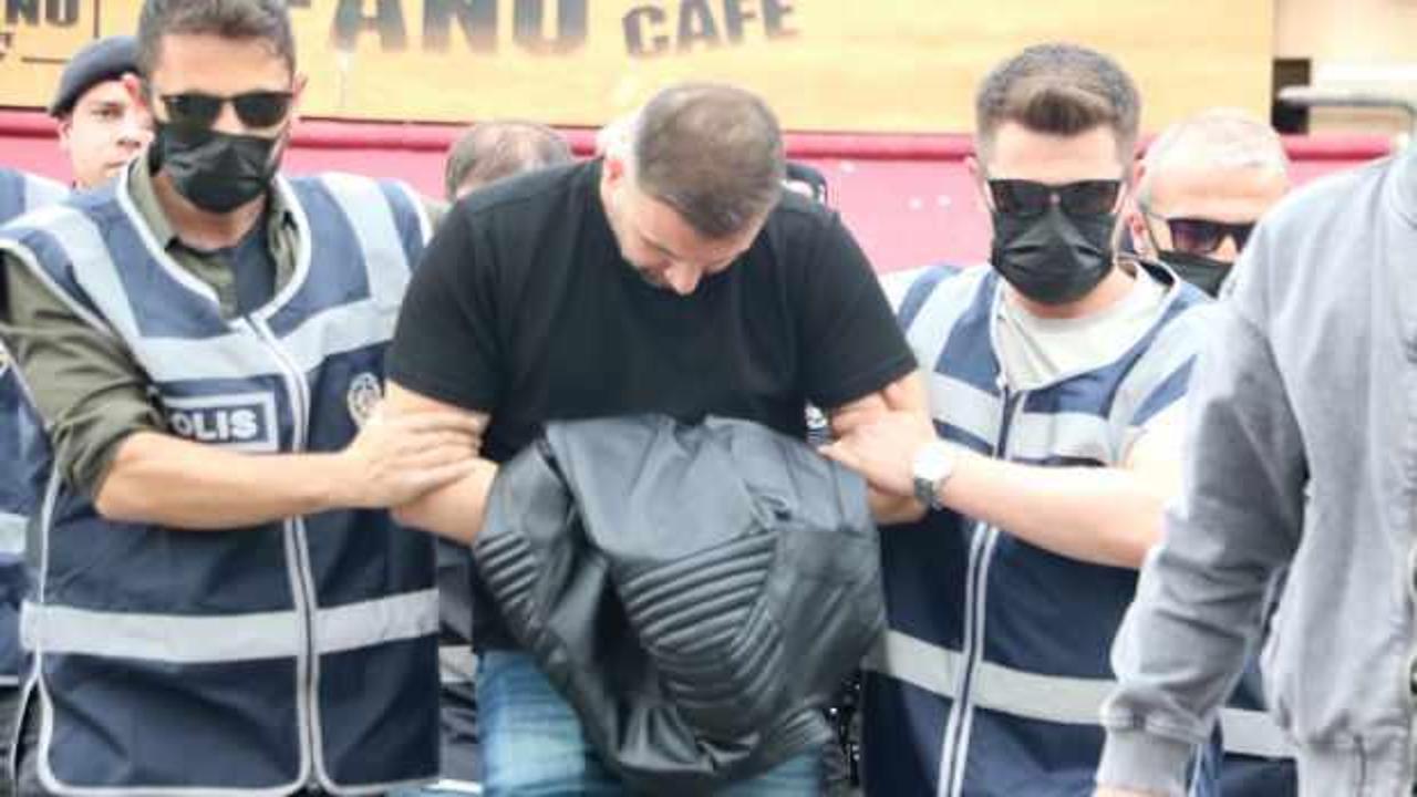 Kelime-i Tevhid bayrağı taşıyan gence saldırmıştı! O gencin ilk ifadesi ortaya çıktı