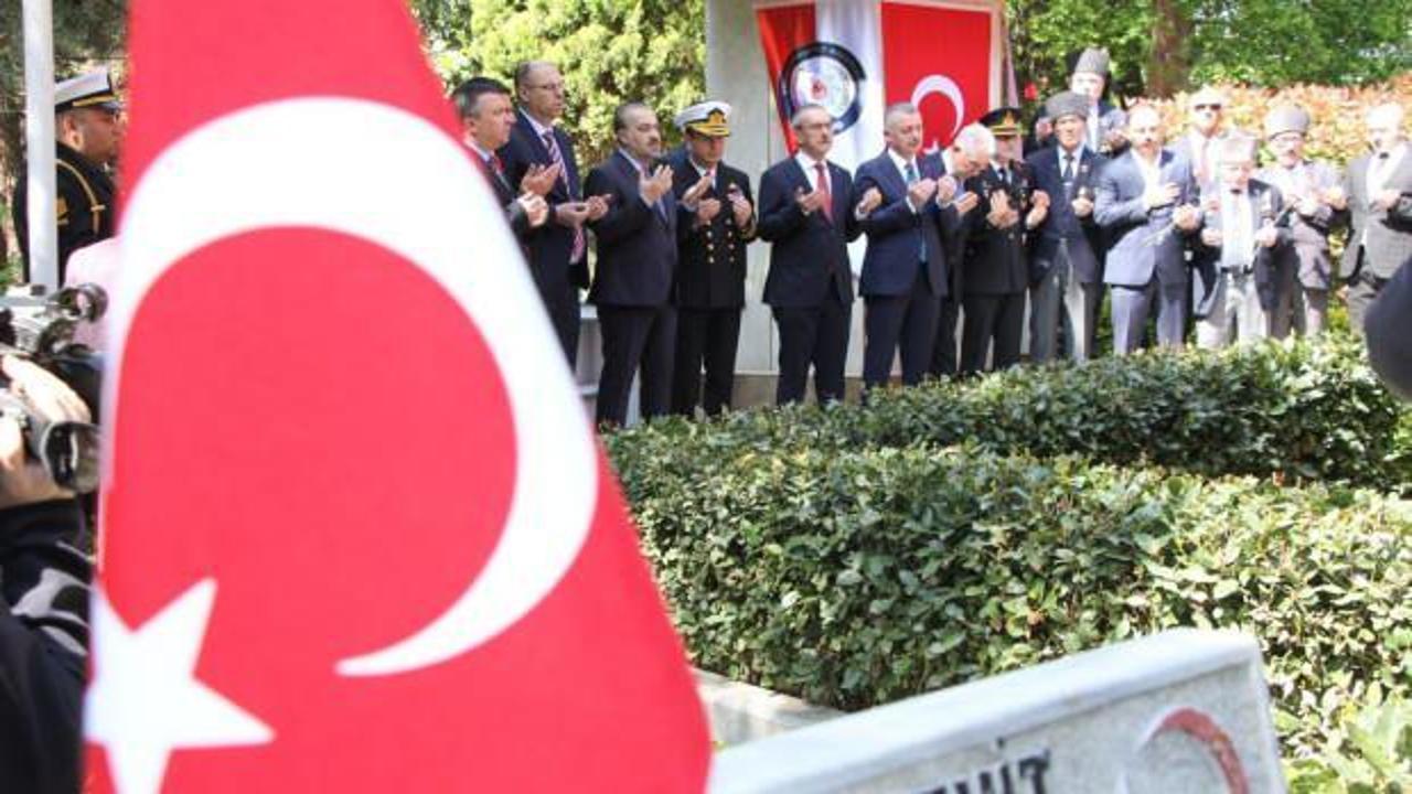 Kocaeli’de şehitlikler ziyaret edildi