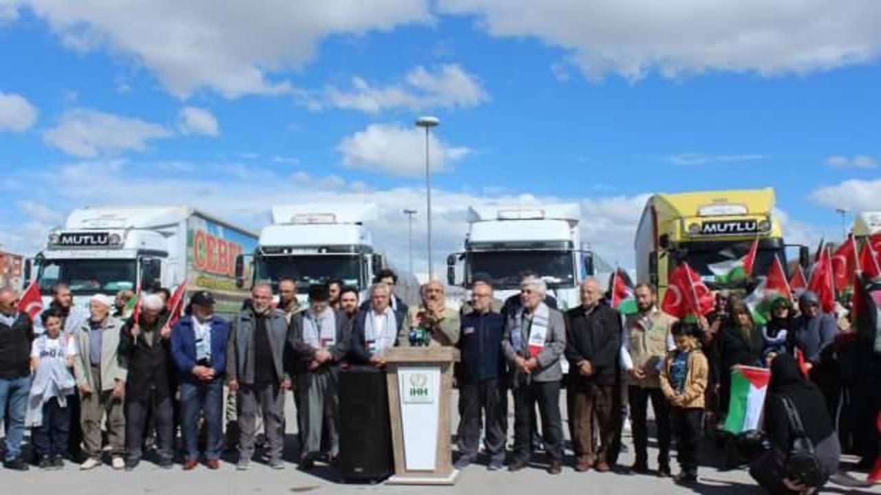 Konya’dan Gazze’ye 6 yardım tırı gönderildi