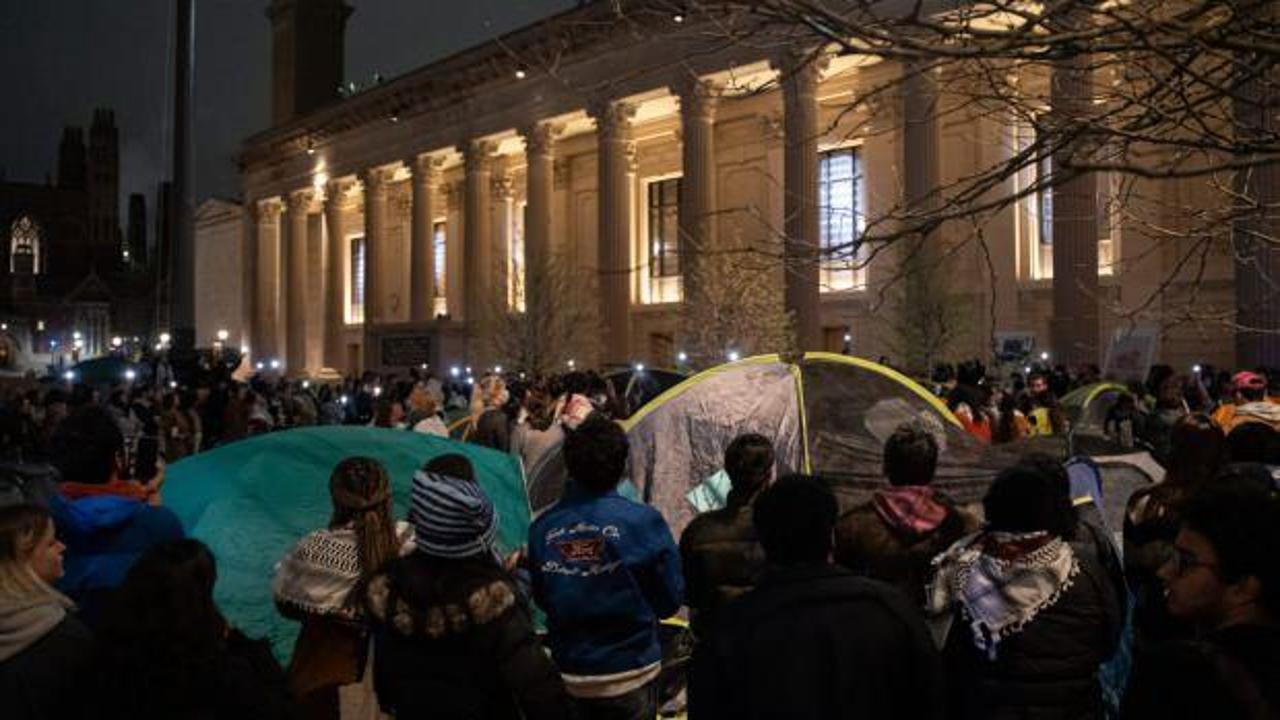 Soykırıma tepki gösterip günlerce çadır kurup beklediler! Öğrencilere polis müdahalesi