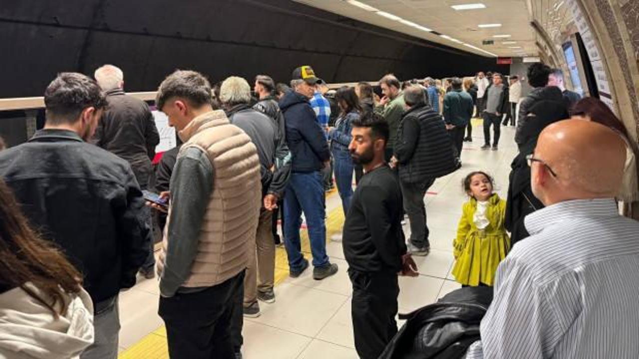 Üsküdar-Samandıra Metro Hattı’ndaki aksaklık 40 saattir çözülemedi