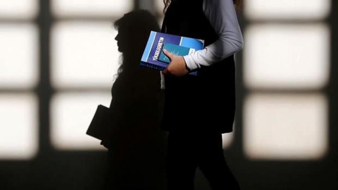 YÖK inceleme başlattı! Düşük maaş uyarısı