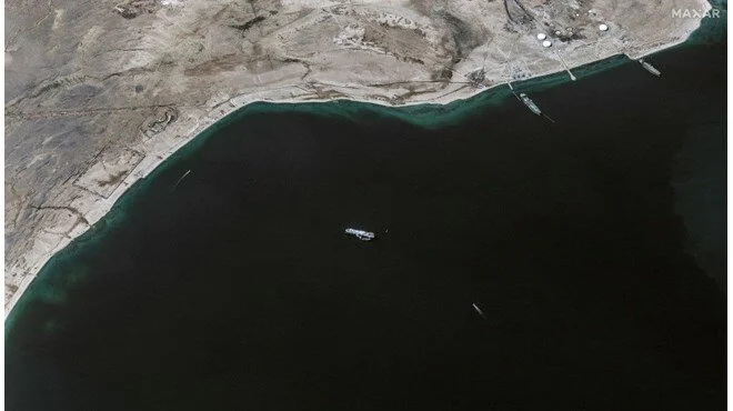 Süveyş Kanalı gelirinde sert düşüş bekleniyor