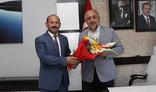 Nail Azbay’dan Afyonspor’un Başkanlık Problemi Üzerine Önemli Analizler