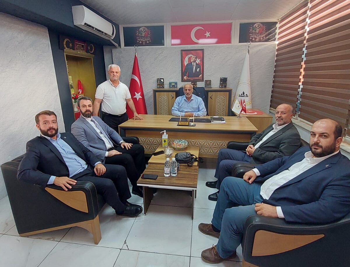 Akın Tunçdemir, AK Parti’deki Siyasi Deneyimlerini Yeniden Refah Partisi’nde Kullanıyor