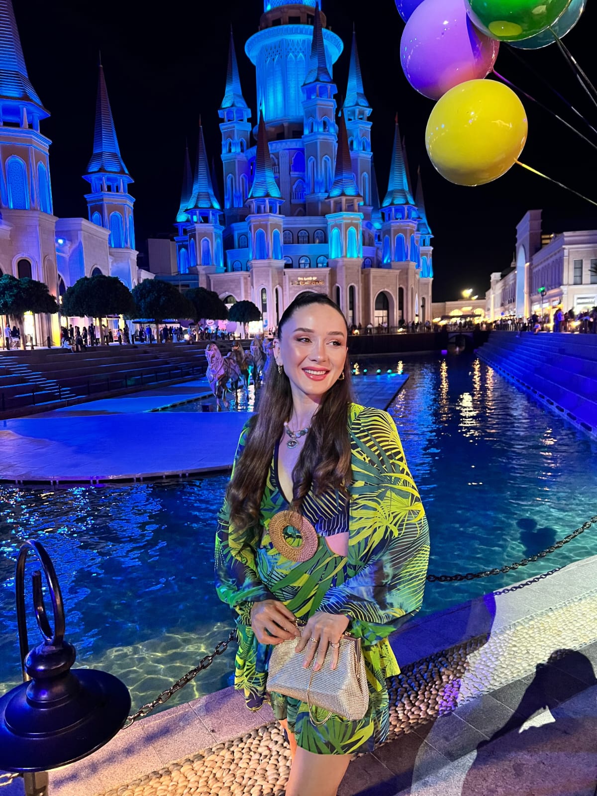 Elif Bayraktar’ın Kalıcı Makyaj Teknikleriyle Kendinizi Yansıtın