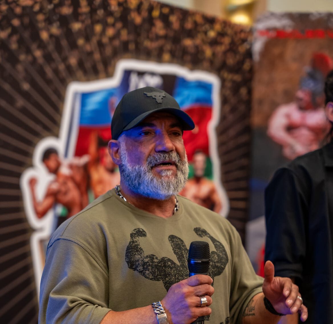 Vücut Hocası CAN ÜNAL: Türkiye’nin İlk IFBB Pro Koçu ile Tanışın
