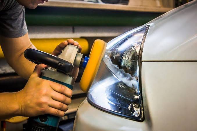 Özer Üner ve Car Cosmetics ile UV Işınlarına Karşı En İyi Araç Koruması