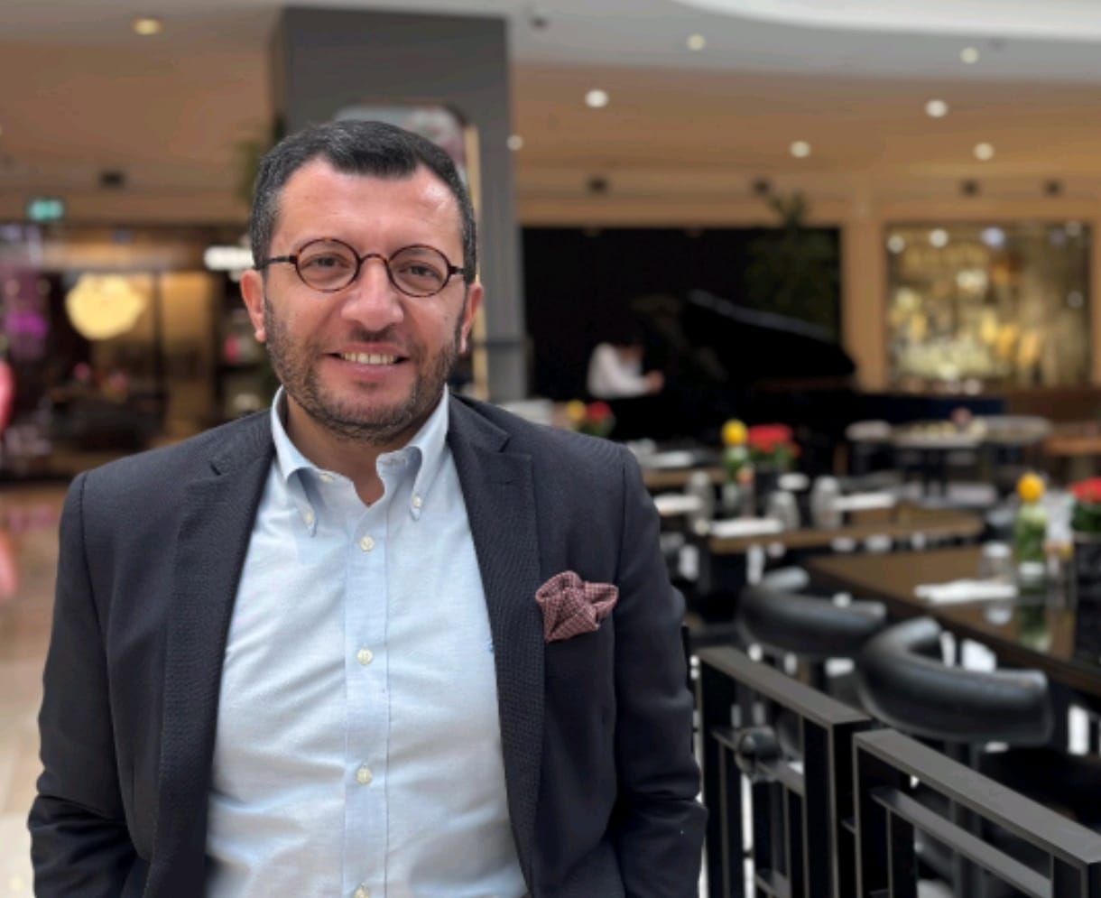 Ertan Çakmak’ın Tavsiyeleriyle Gençlere Türkiye'de Turizm Sektöründe Başarılı Bir Kariyer İçin İpuçları