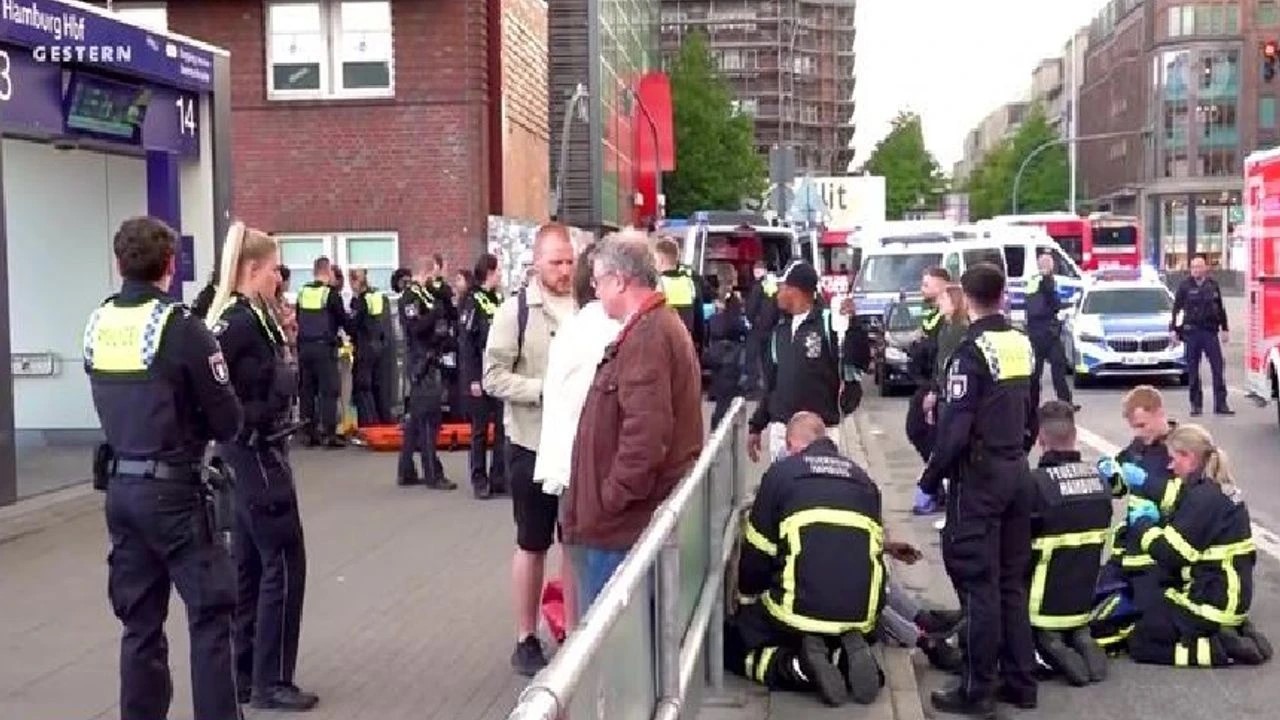 Almanya’da Bıçaklı Saldırıyı Suriye ve Çeçen Uyruklu İki Kişi Engelledi, Facia Önlenmiş Oldu