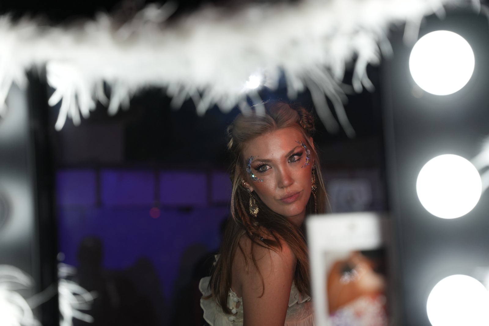 İzmir’de Glow Neon After Party