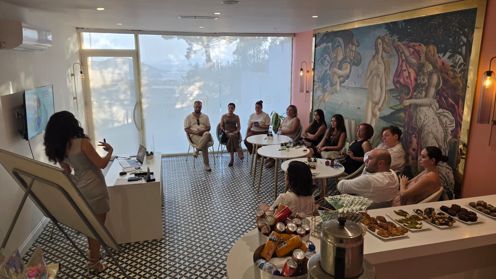 Kuşadası’nda “Uzun ve Sağlıklı Bir Yaşam Atölyesi”ne Yoğun İlgi