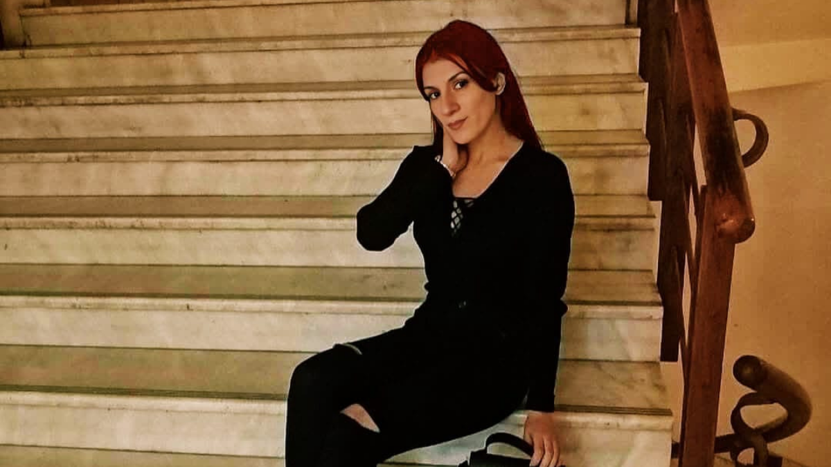 Arzu Candan Sürmen: Kelimelerin Peşinde Bir Ömür