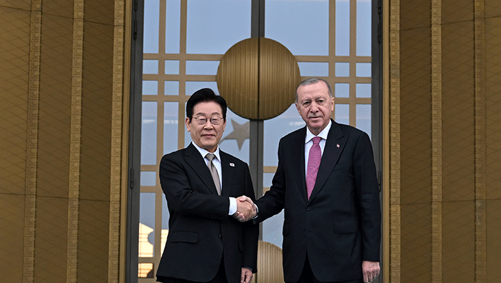 Cumhurbaşkanı Erdoğan, Güney Kore Devlet Başkanı Lee Jae Myung’u Törenle Karşıladı