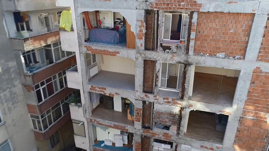 Bahçelievler’de Kentsel Dönüşüm Faciası: Yan Duvarı Olmayan Apartman Sakinleri Tepkili
