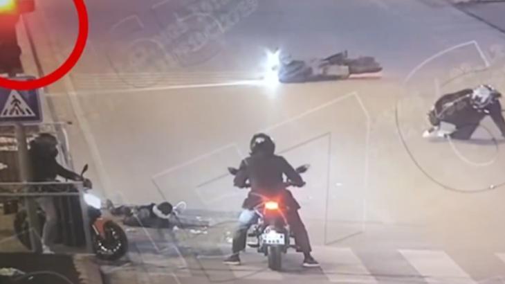 Kırmızı Işıkta Geçen Motosiklet Sürücüsü Yakalandı