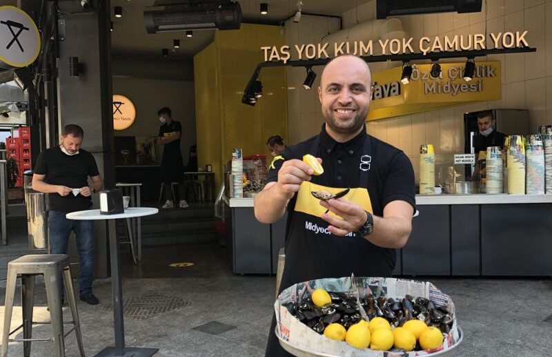 Sokaktan Markaya Uzanan Lezzet Hikâyesi: Midyeci Yasin