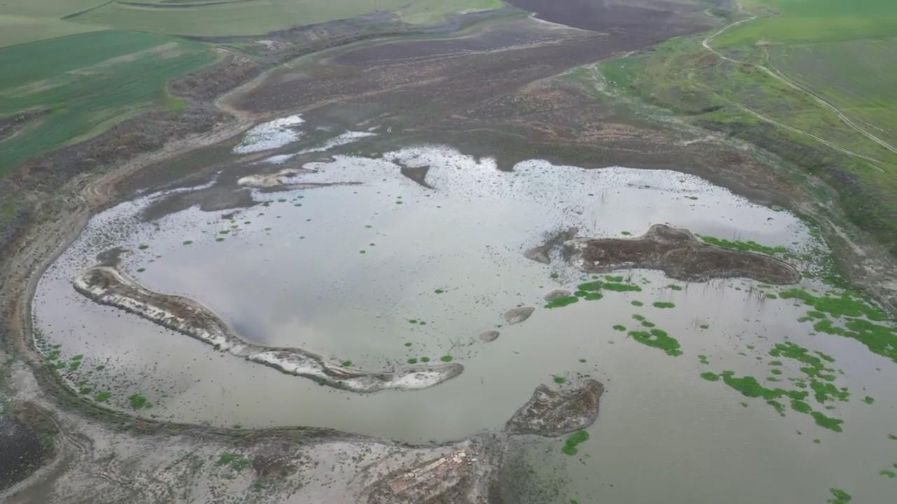 Kuraklık Alarmı: Türkmenli Göleti’nde Su Seviyesi Neredeyse Sıfırlandı