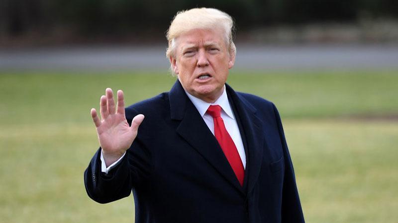 Trump’tan Sert İran Mesajı: “Teslim Olmaları Gerekiyor”