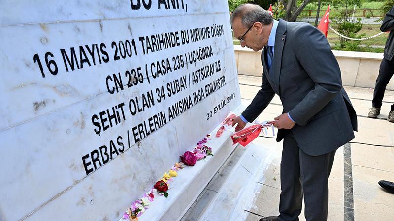CASA UÇAĞI KAZASININ 25. YILINDA 34 ŞEHİT ANILDI