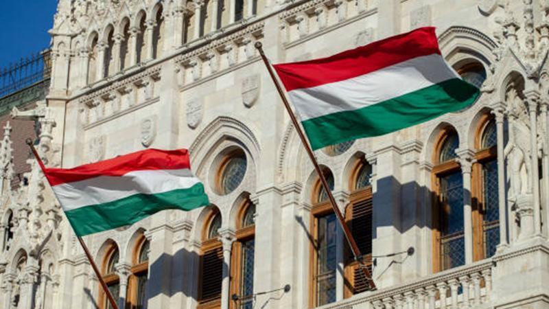 Macaristan’dan UCM Kararında Geri Adım: Ayrılık Süreci Meclis Oylamasıyla İptal Edildi