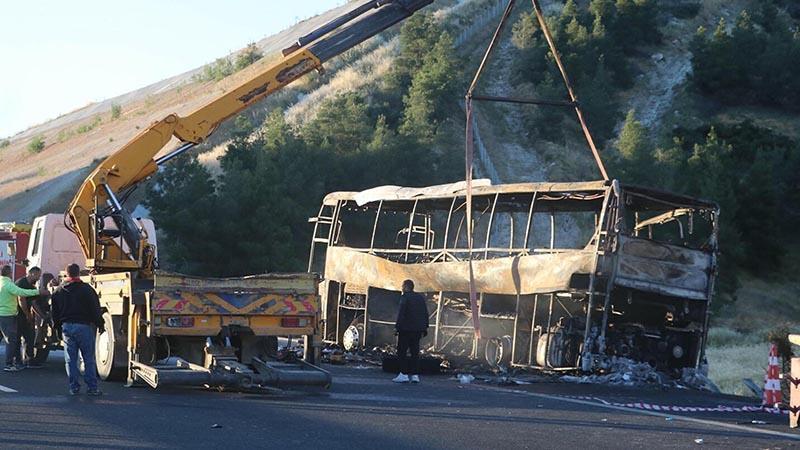 Faciada Acı Detay: Baba Bebeğini Korumak İçin Üzerine Kapandı
